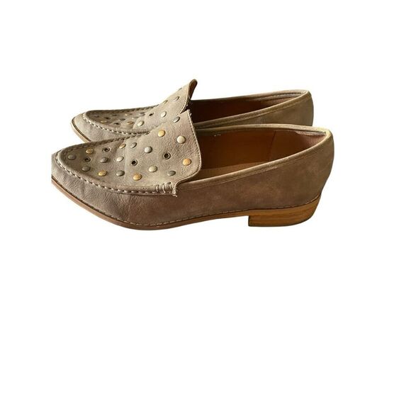 Mi.im Women’s Taupe Leather Almond Toe Studded Detail Slip-On Loafers Size 8 - Picture 2 of 12